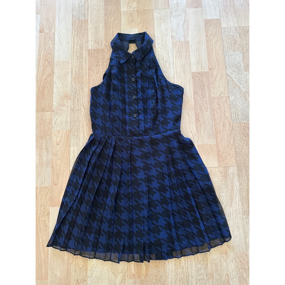 *BCBGeneration Sleeveless Mini Dress Size 2